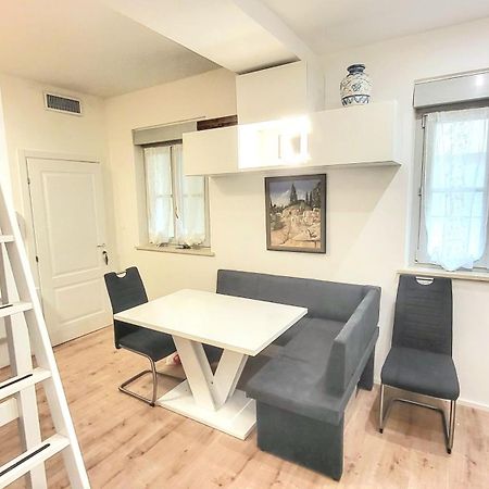 Dolomiti 1 Room Apartment Center Wi-Fi Ac 볼차노 외부 사진